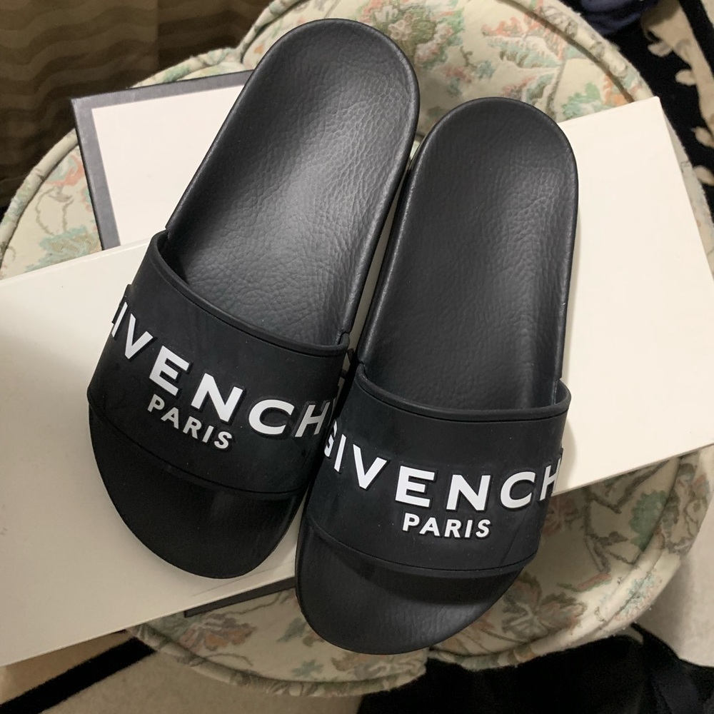 Givenchy Black Pool Slides Size 5 - image 1